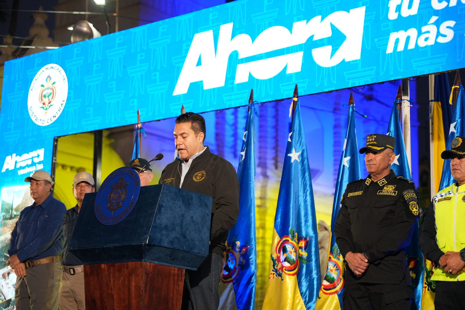 Operación Centro Seguro: Juan Diego Zelaya lidera intervención para recuperar el orden y la seguridad en el centro de la capital.